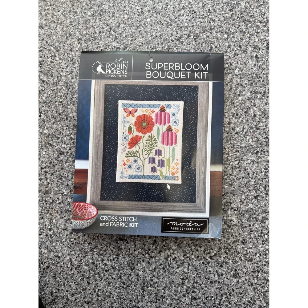 Robin‎ Pickens Superbloom Bouquet Cross Stitch Kit Moda KITCS102 Cosmo Floss